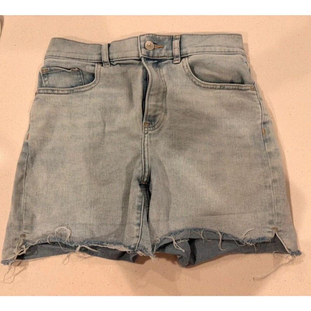 New Express Cutoff style Short